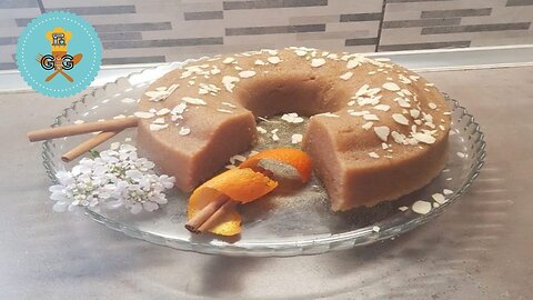 Greek semolina halvah / Χαλβάς Σιμιγδαλένιος Χωρίς Σταφίδες