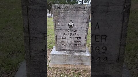 Headstones with photos are some of my favorites. #Taphophile #cemetery #photo #grave #old