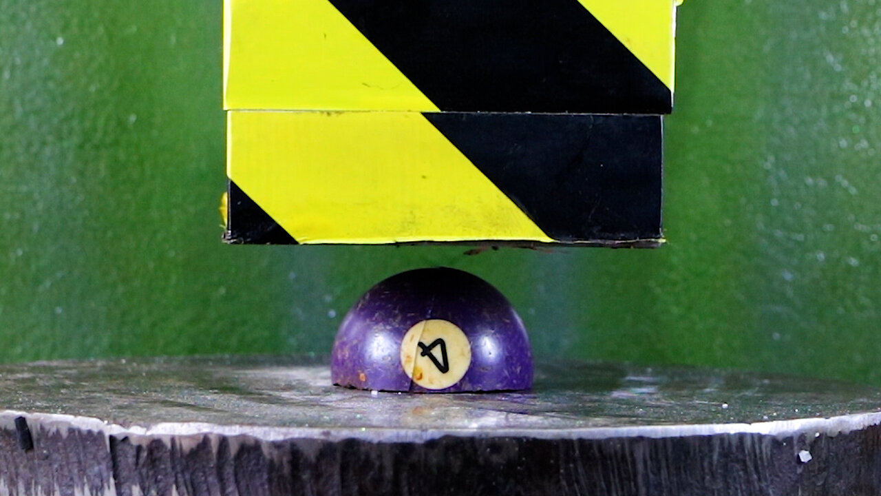 Hydraulic Press Vs Billiard Ball