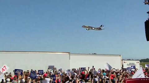 Trump arriving with a flyover at NORTH CAROLINA