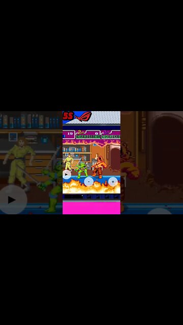 Esse foi o primeiro game de Tartarugas Ninjas que joguei na vida, na época era Fliperama.