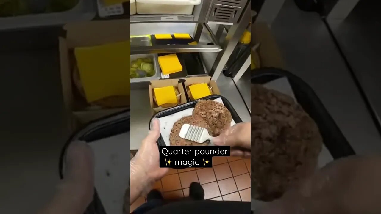 wait for the Mcdonalds ✨ magic ✨ #shorts