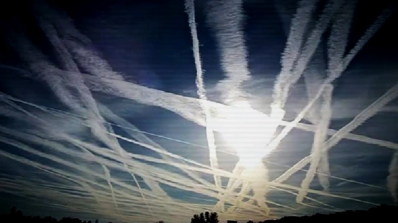 Chemtrails - Smugi chemiczne #3