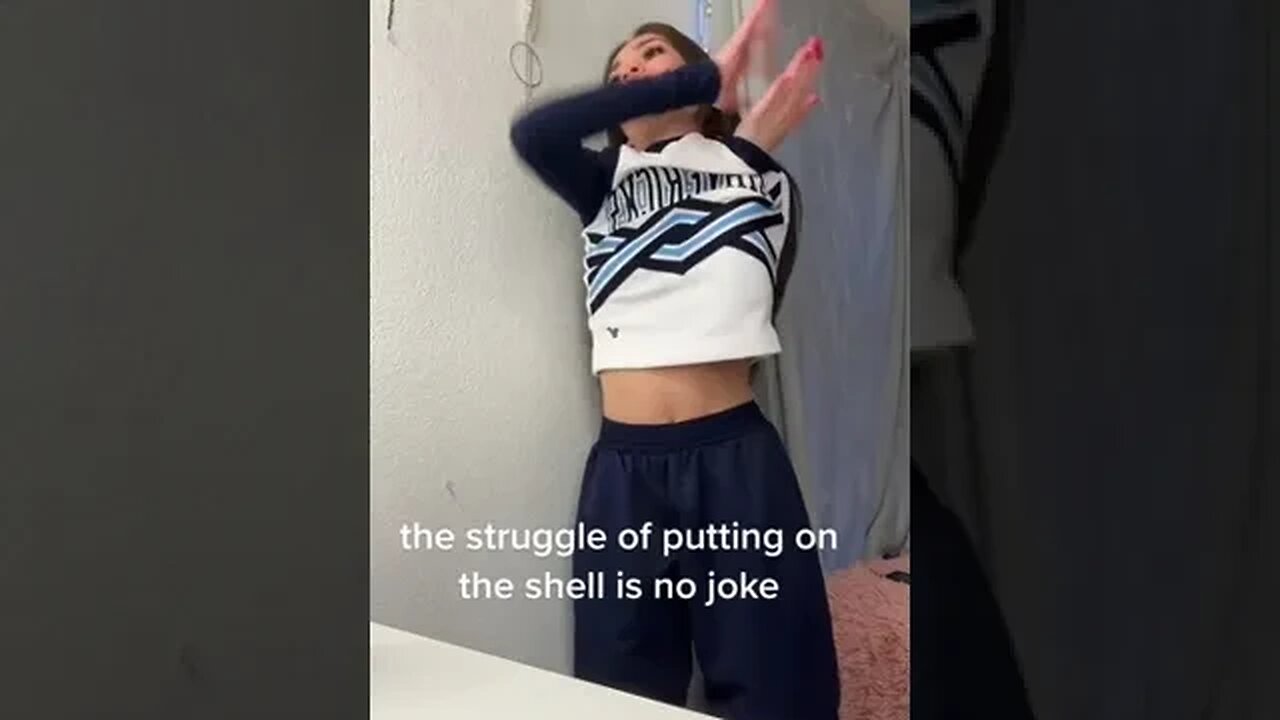 the struggle of putting on the shell is no joke 📸 torirose66 #Shorts