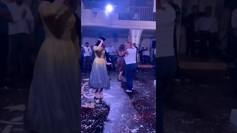 ДАРГИНСКАЯ СВАДЬБА ШИКАРНАЯ ДЕВУШКА ТАНЦУЕТ 2023