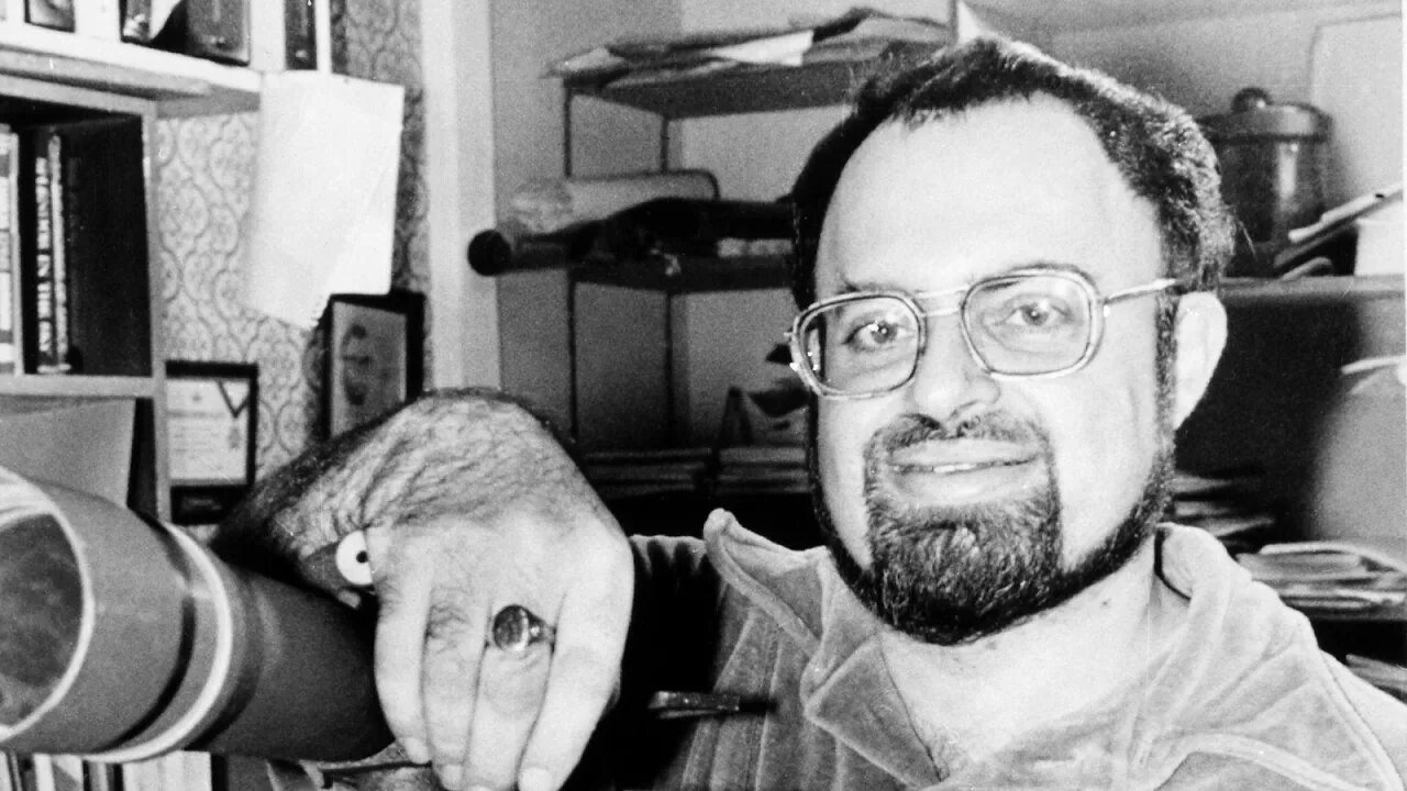 UFO Investigator Stanton Friedman