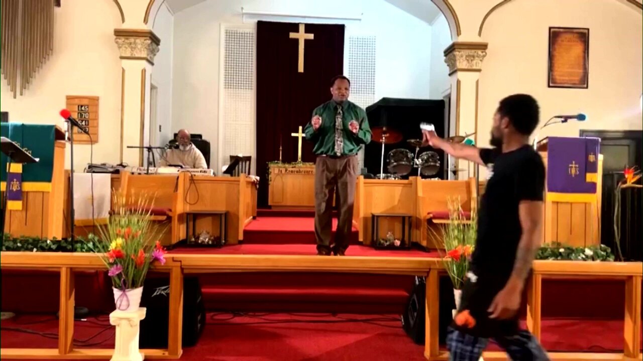 Preacher attacked by Gunman in Pittsburgh