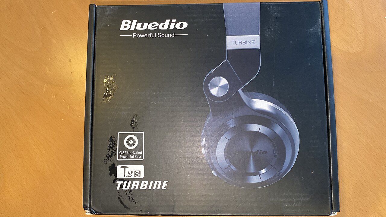 Un-BoXing & Close Up Look at Bluedio T2 S Turbine Powerful Sound Wireless Bluetooth Headphones Black