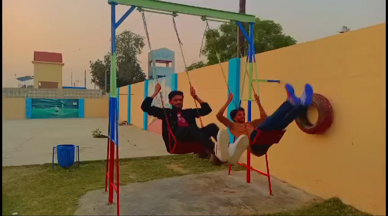 Swing competition who is faster??