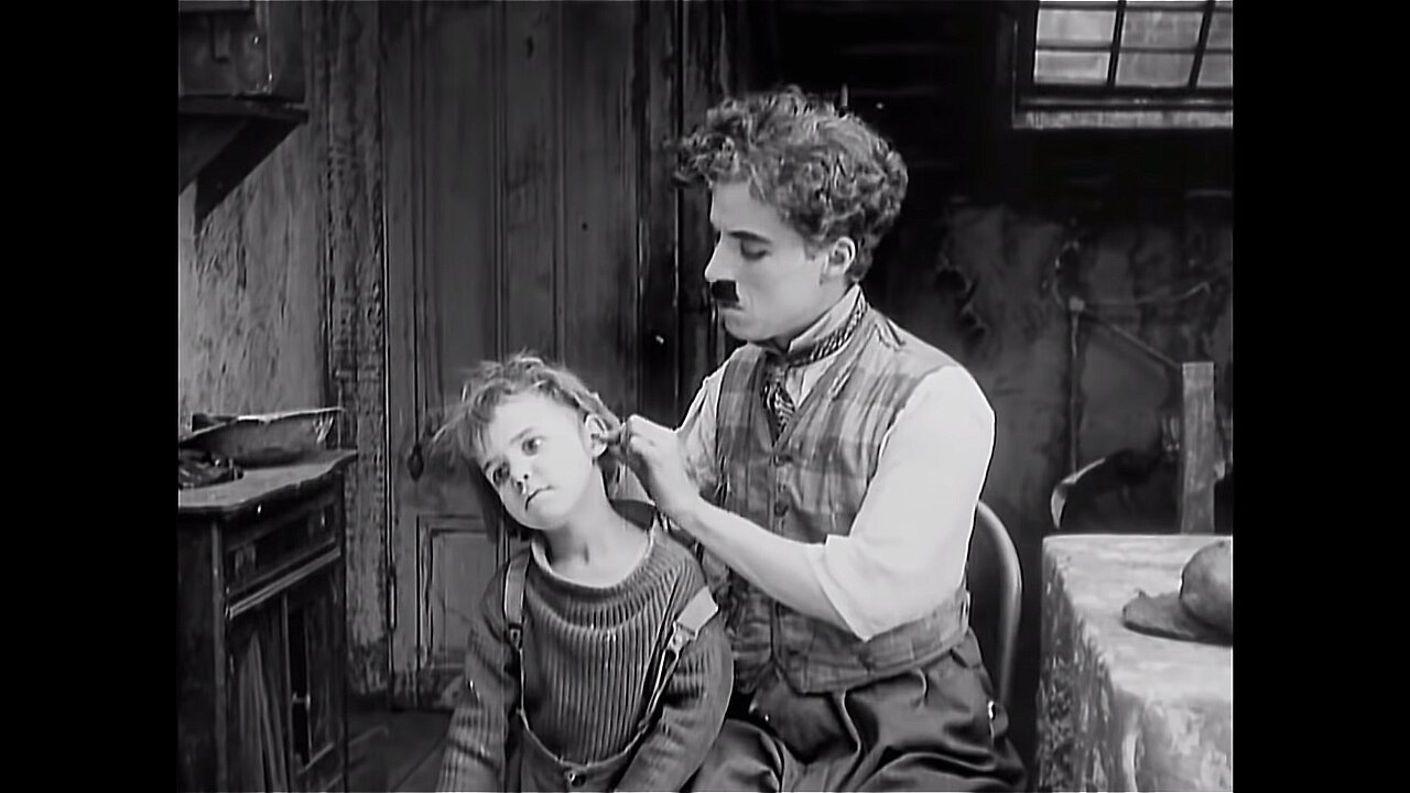 Charlie Chaplin - The Kid (1921)