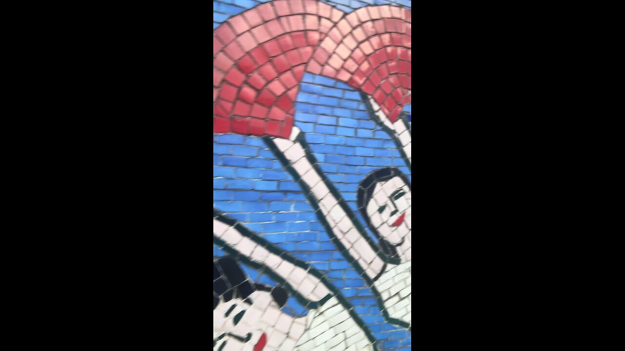 Beautiful Historical Mural Built By Community Over Many Years !