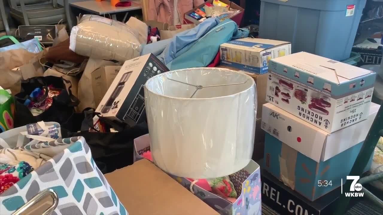 Donations continue to roll in for family that lost five children in a devastating fire