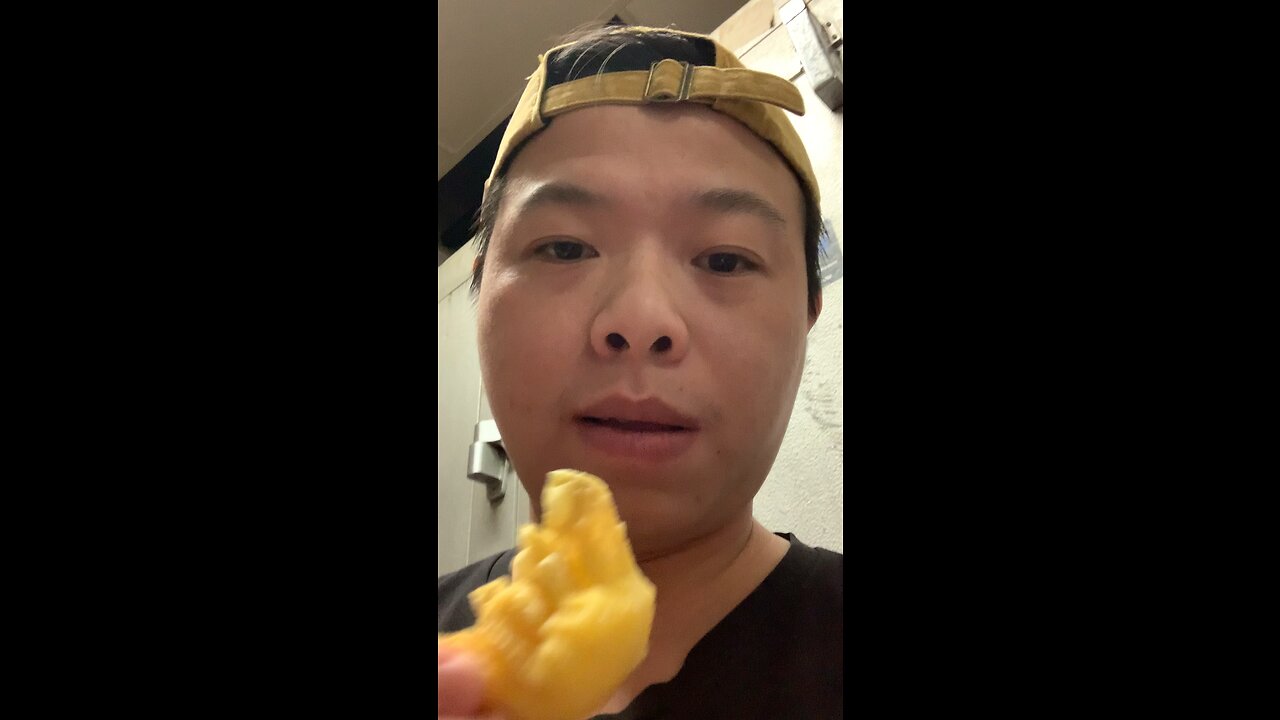 Fried crab rangoon and test it