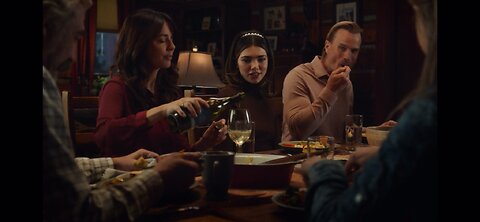 Heartland 16X14 Family Dinner Scene