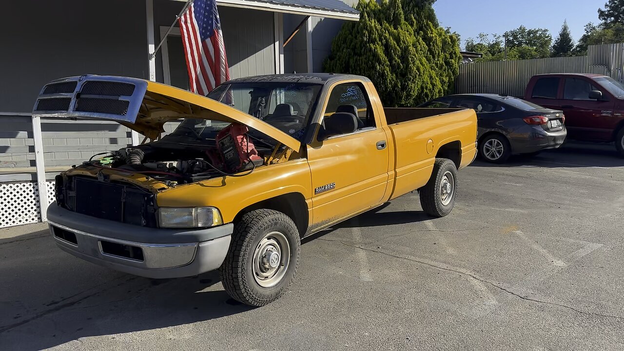 1998 Dodge Ram 2500 5.9 Cummins STK# 5132