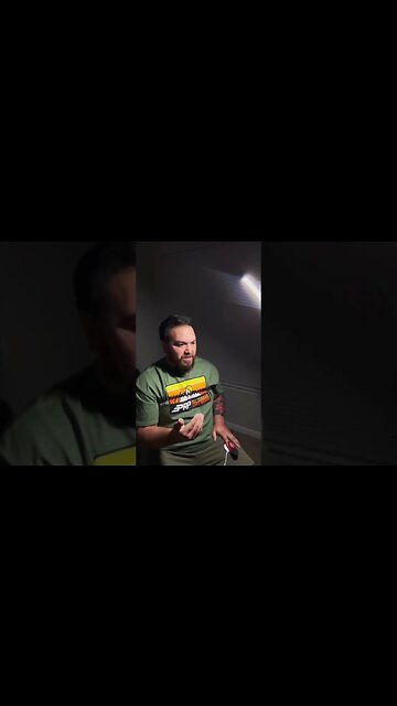 Jeep guy VS Lie Detector test.