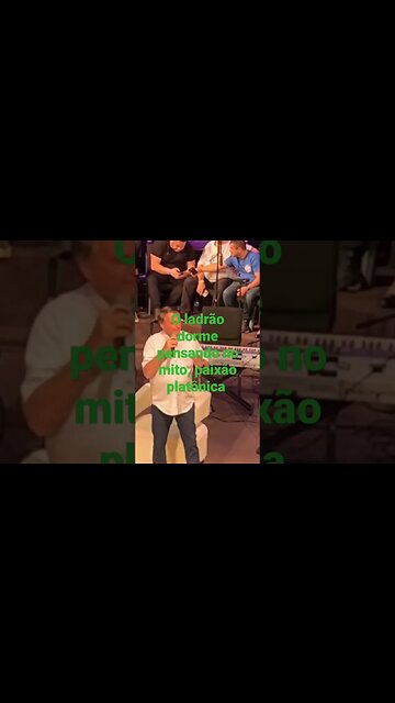 O larápio dorme pensando no Bolsonaro, paixão platônica