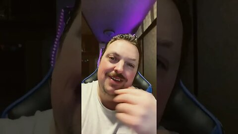 Girl Try’s To Put Gas In Tesla! 🤣