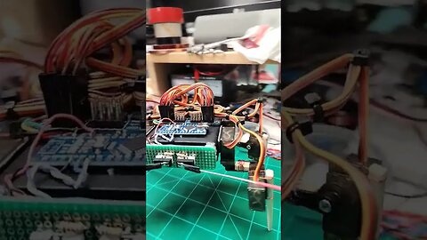 Battery Pack Quadruped Robot Build Update