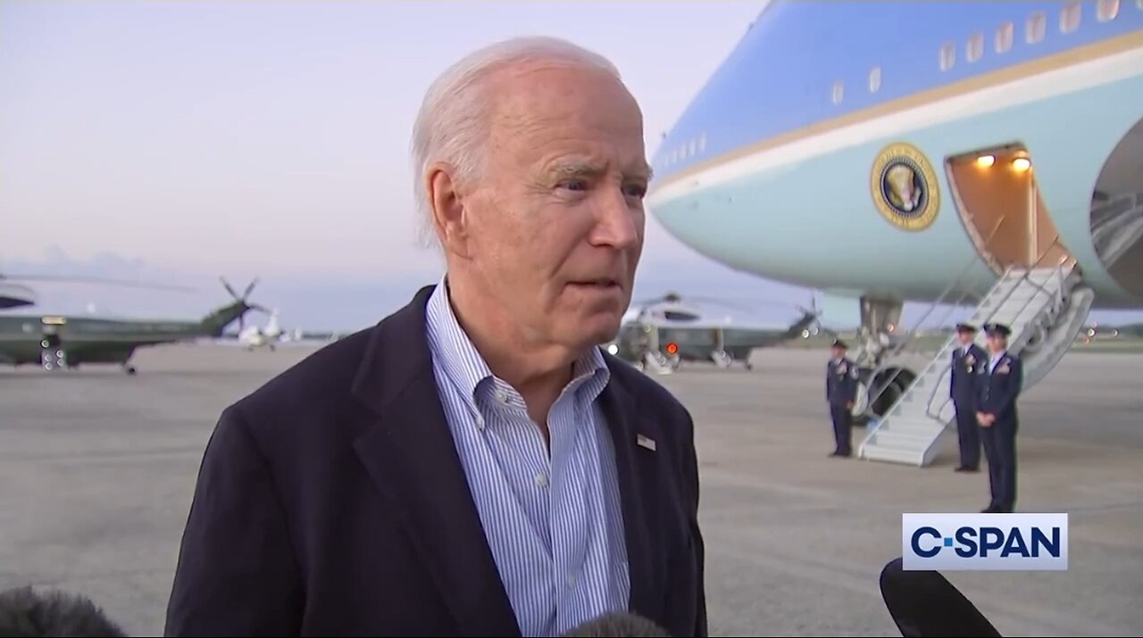 Biden Slobbers All Over RINO Liz Cheney For Endorsing Kamala