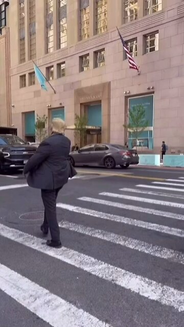 LETS MAKE AMERICA GREAT ONCE AGAIN!!!