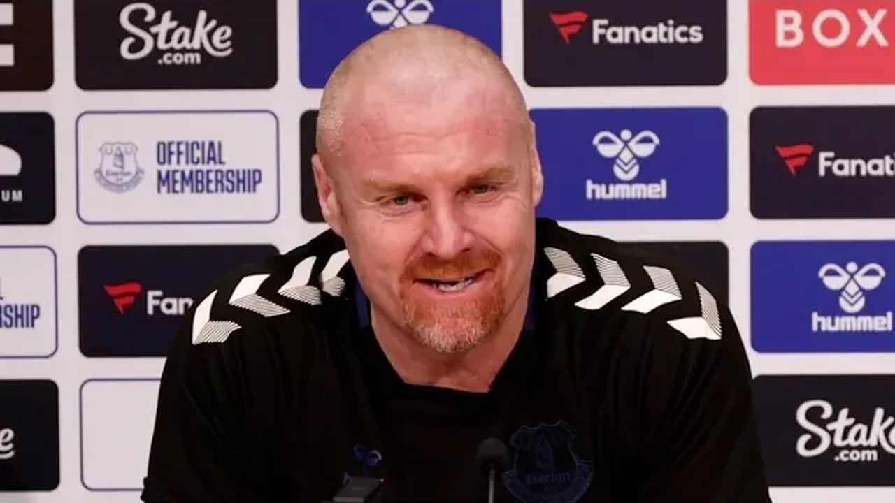 'Jurgen Klopp 2021 spat was nothing! He didn't like MY COAT!' 😂 | Sean Dyche | Liverpool v Everton