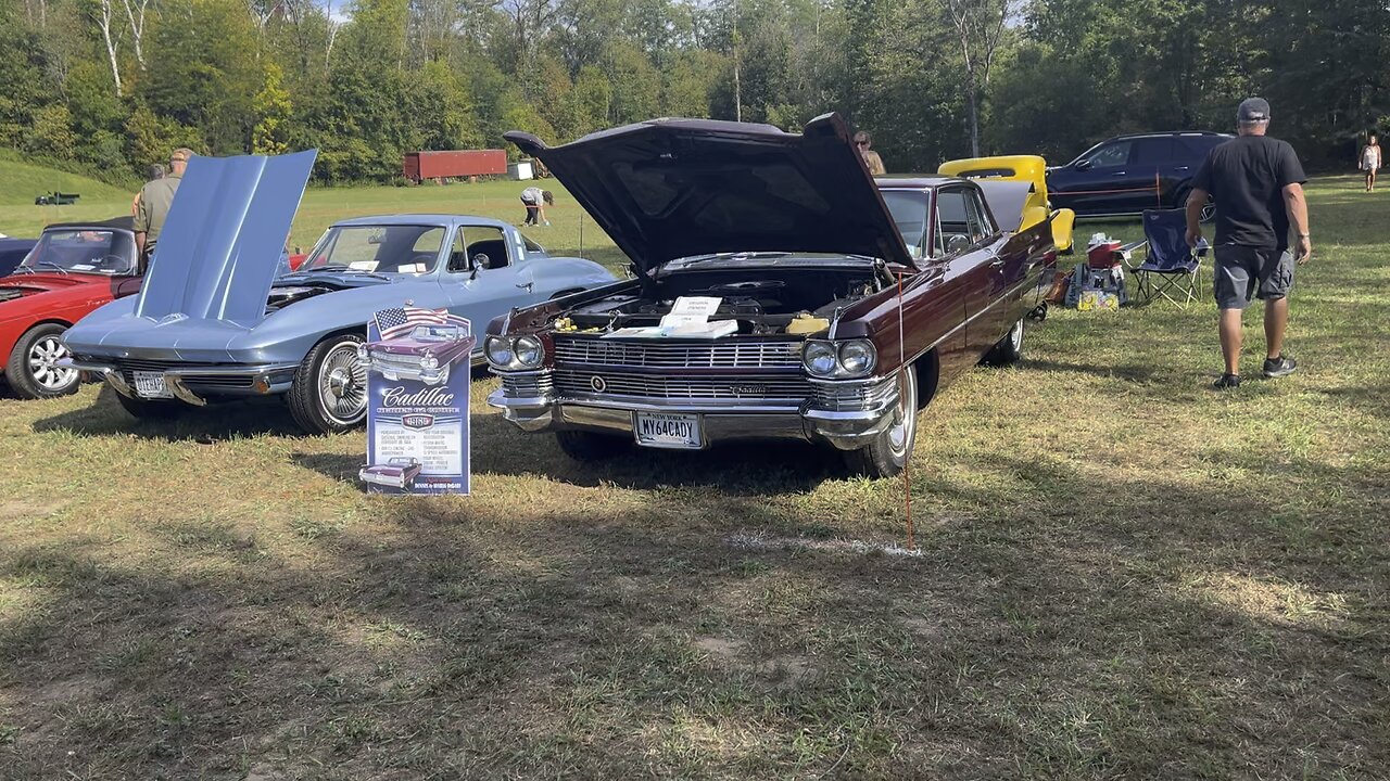 Car Show at Outpost BBQ