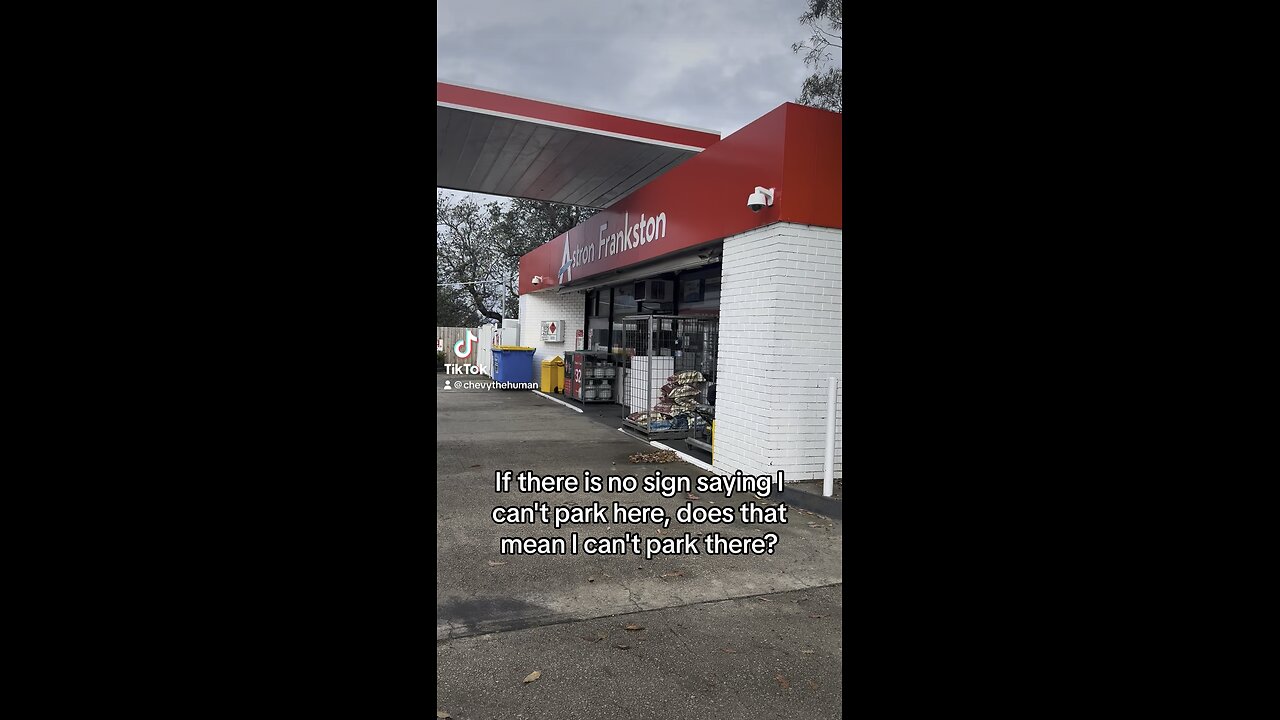 Parking attendant have right to harass me when there is no sign in service station second I arrive