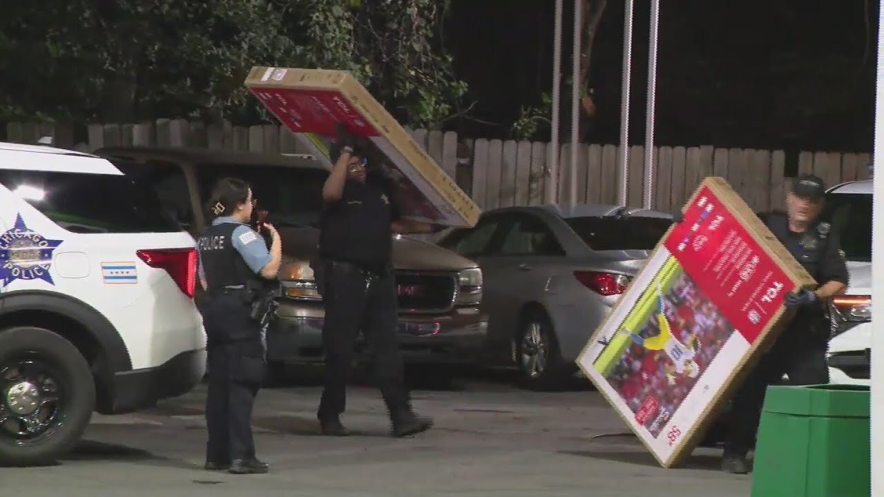 Chicago police interrupt South Side train heist, dozens of TVs left behind