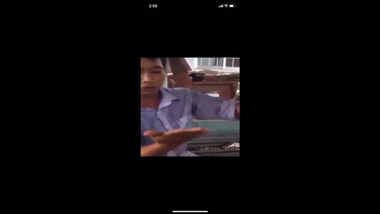 how to open a bottle with chopstick