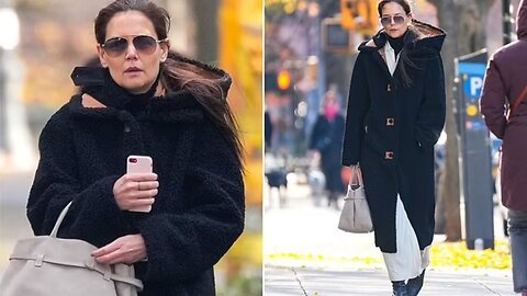 Katie Holmes’ Cozy NYC Winter Look