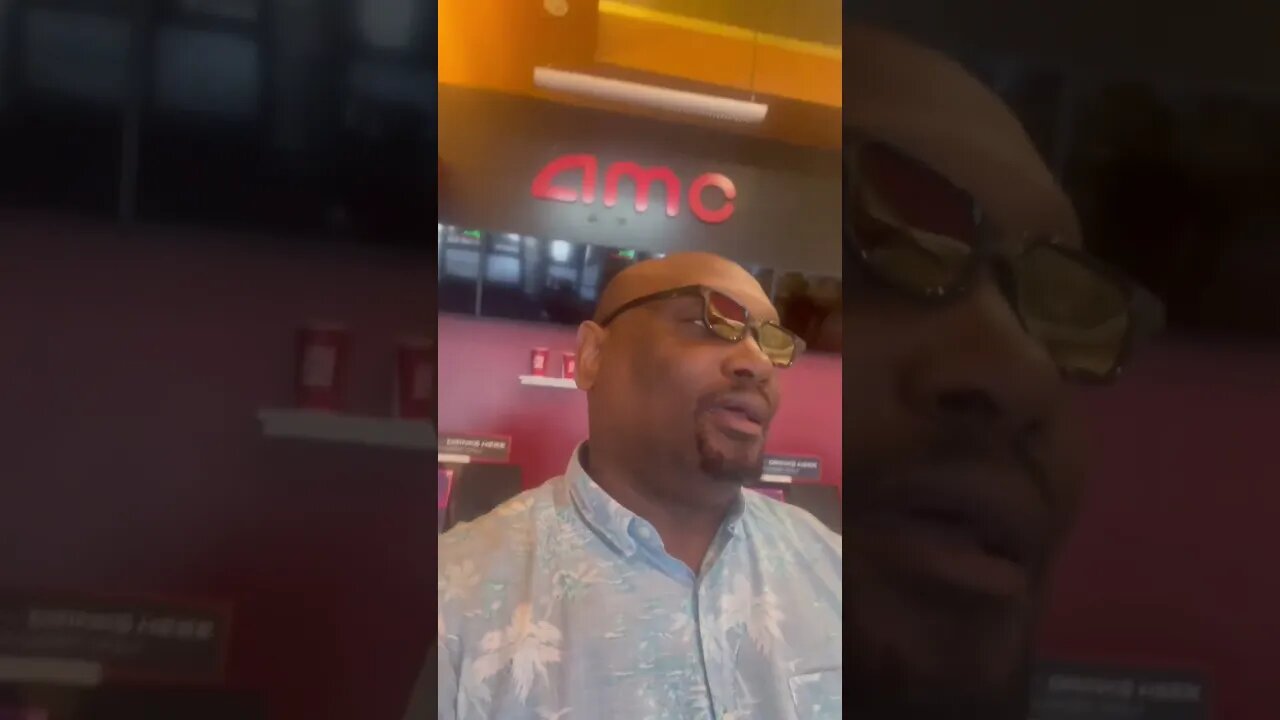 At AMC watching Avatar 2 in 3D