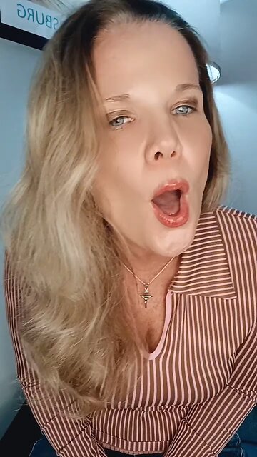 Cece Winans - Alabaster Box