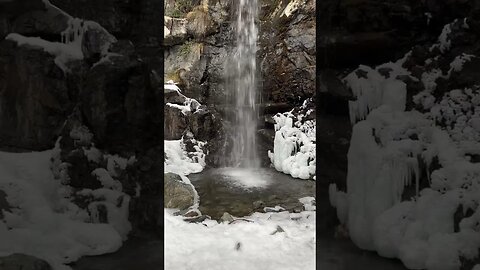 Frozen Hike #snow #frozen #snowhike #waterfalls