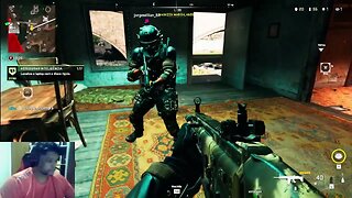 jogando Call of Duty®: Warzone 2.0