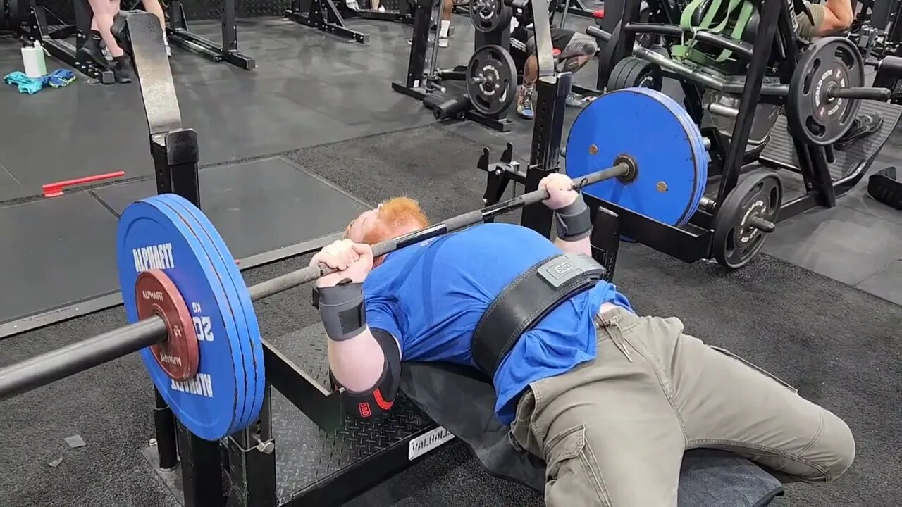 145kg