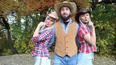 Old Town Road Parody (Lil Nas X feat. Billy Ray Cyrus)