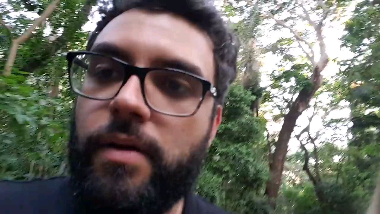 Escola NANDO MOURA de Argumentação