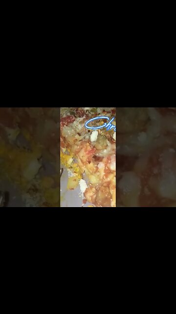 How to create the perfect pizza at home without doing much 🍕🇺🇸😁#shorts