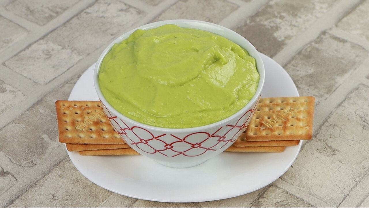 Homemade avocado mayonnaise, quick and easy