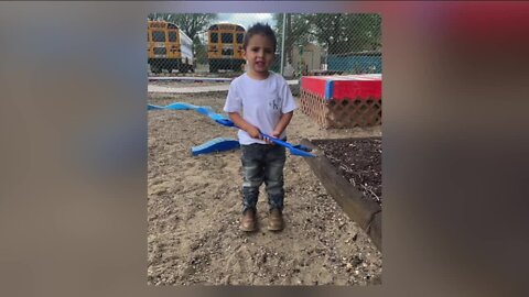 Lane, 4, loves DisneyLand | Wish Wednesday