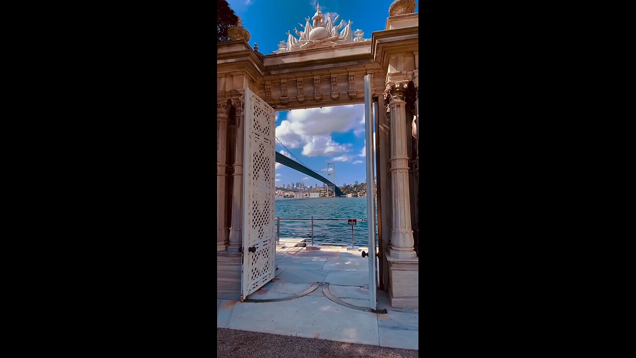 Magnificent view of the Bosphorus from the pier at beylebeyi place Istanbul Turkey