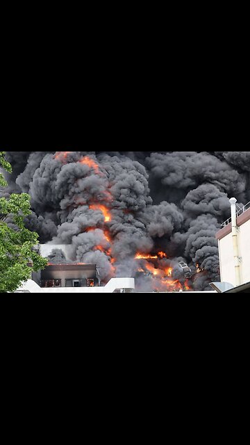 A big fire at the Diehl Metal plant in Berlin.