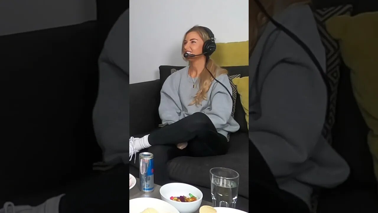 Does being a woman affect how you make it in the DJ industry? 🧐 #shorts #newpodcasts #podcastclips
