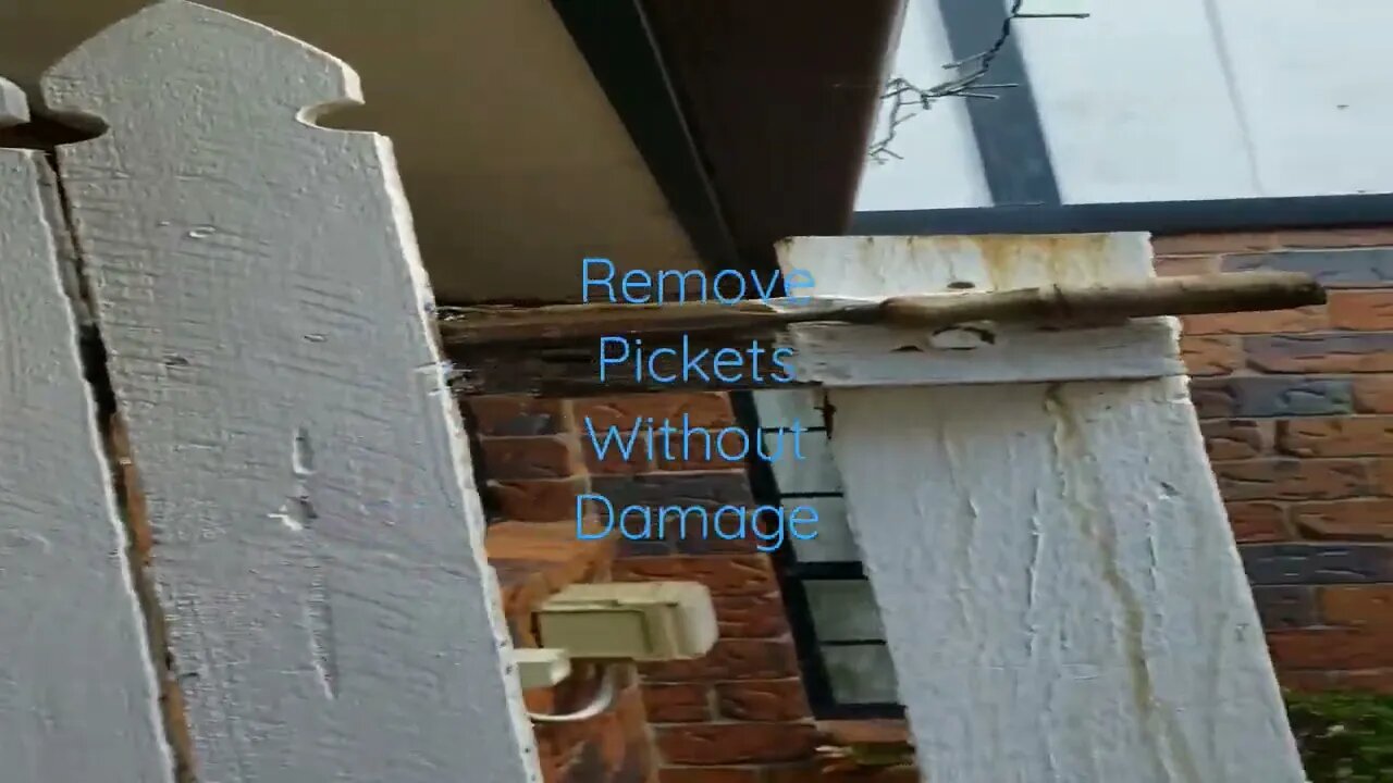 How to remove pickets in one piece