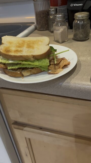 Healthy tasty easy little treat. 😋