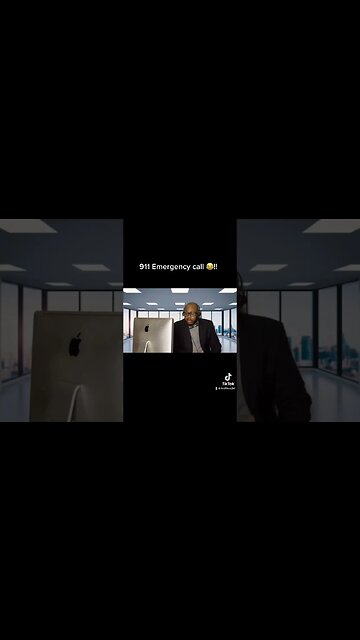 “911 Emergency call 😂😂” #funny #funnyvideo #funnyshorts