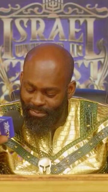 You must look at the next person better than yourself ‼️