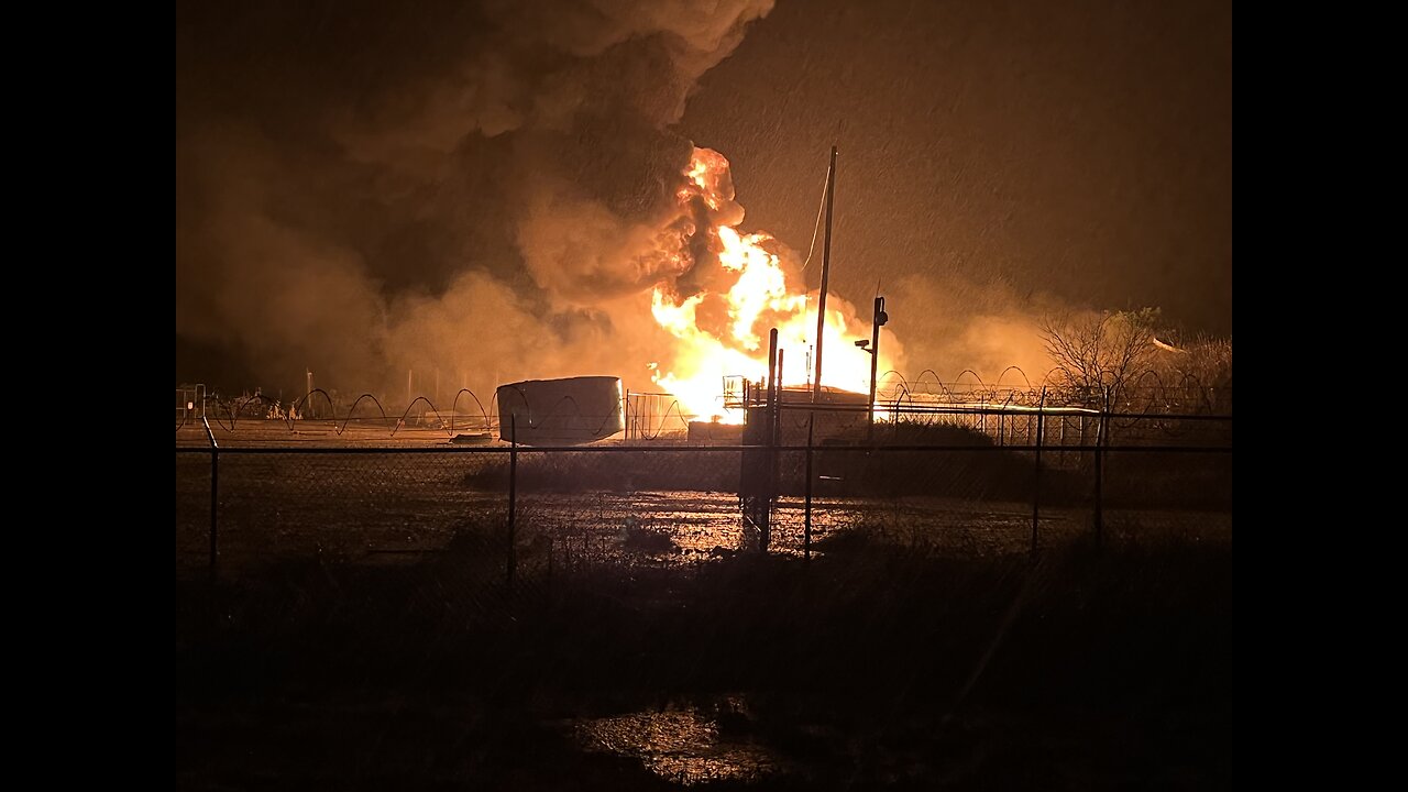 Lightning BLOWS UP an oil storage tank!