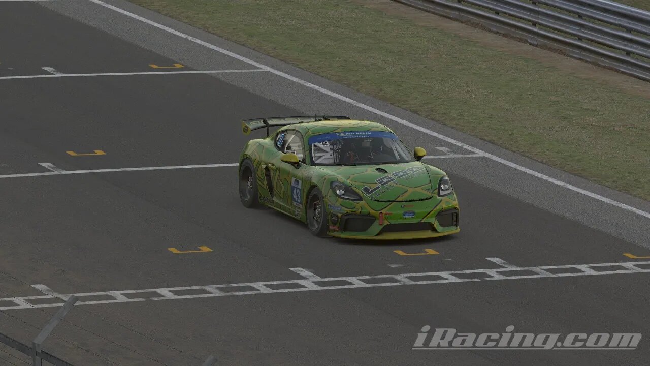 Porsche GT4 at Oulton Park - iRacing OMEC Season 1 Race 9